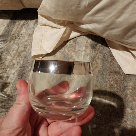 Silver Rim Roly Poly Glasses - Picture 3 of 3